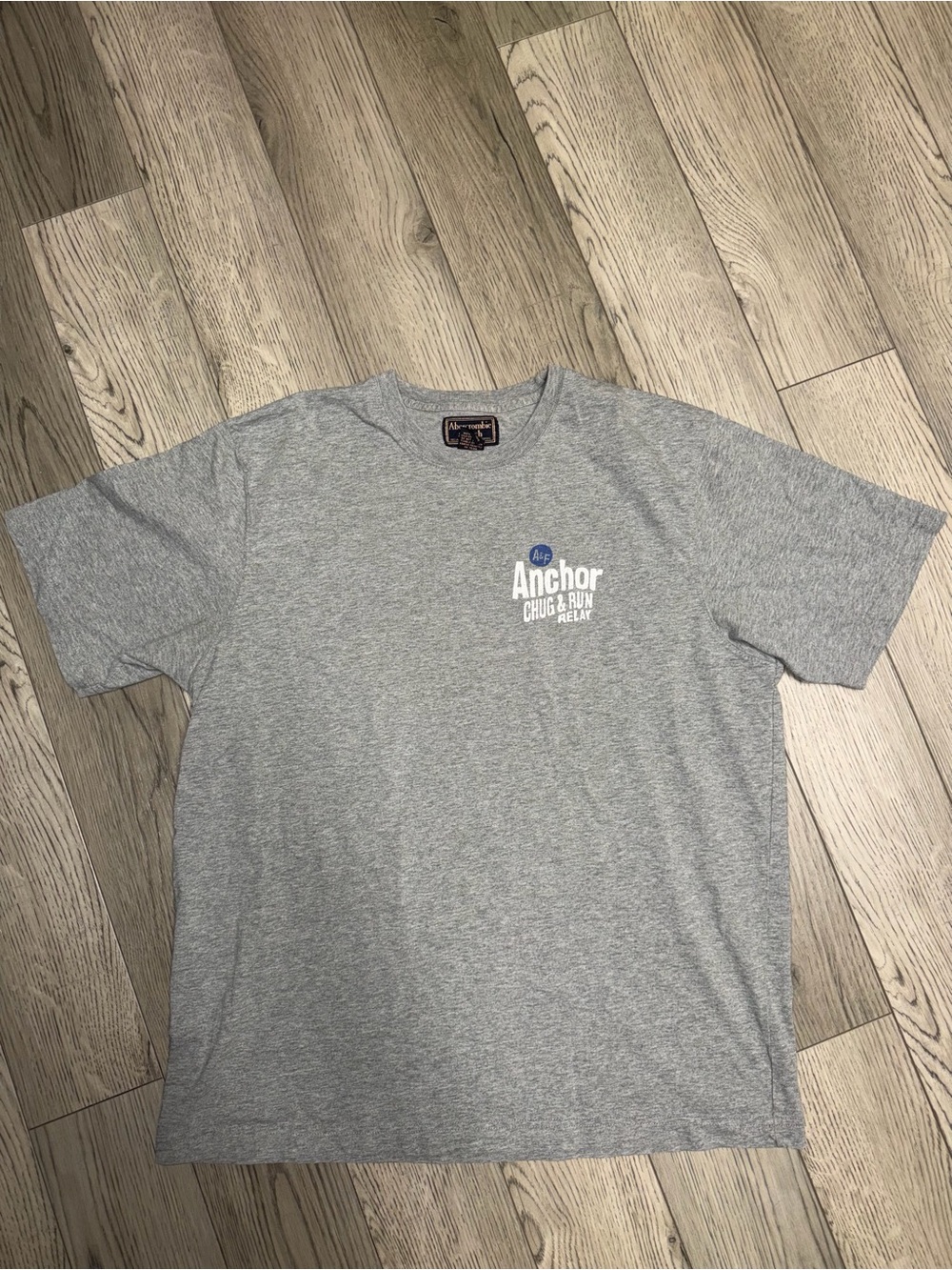 Vintage Y2K Abercrombie & fitch chug & run relay t shirt